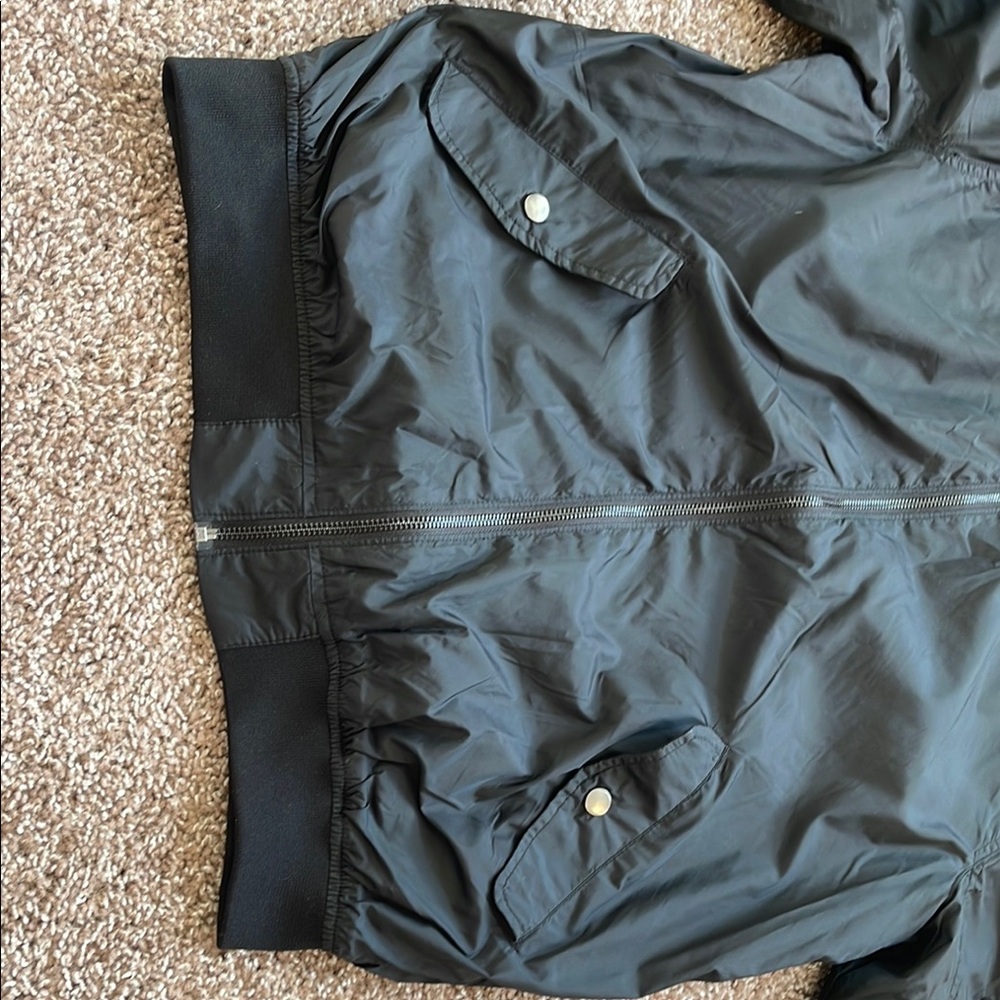 H&M men’s Black Bomber Jacket - Picture 4 of 4
